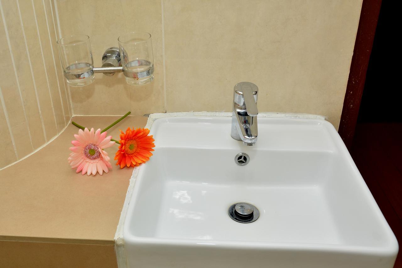 Muarar 99 Hotel Ngoại thất bức ảnh